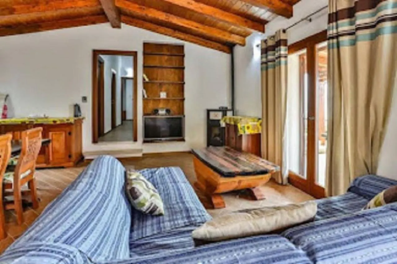 Villa In Sardinia Isola Rossa Minutes From Beaches